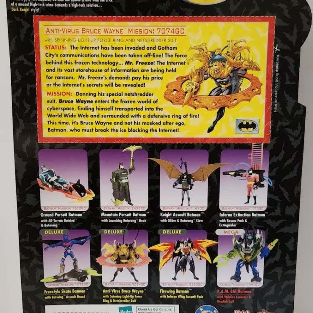 2000 Hasbro Batman Mission Masters 3 Deluxe Anti Virus Bruce Wayne Action Figure New Sealed Package