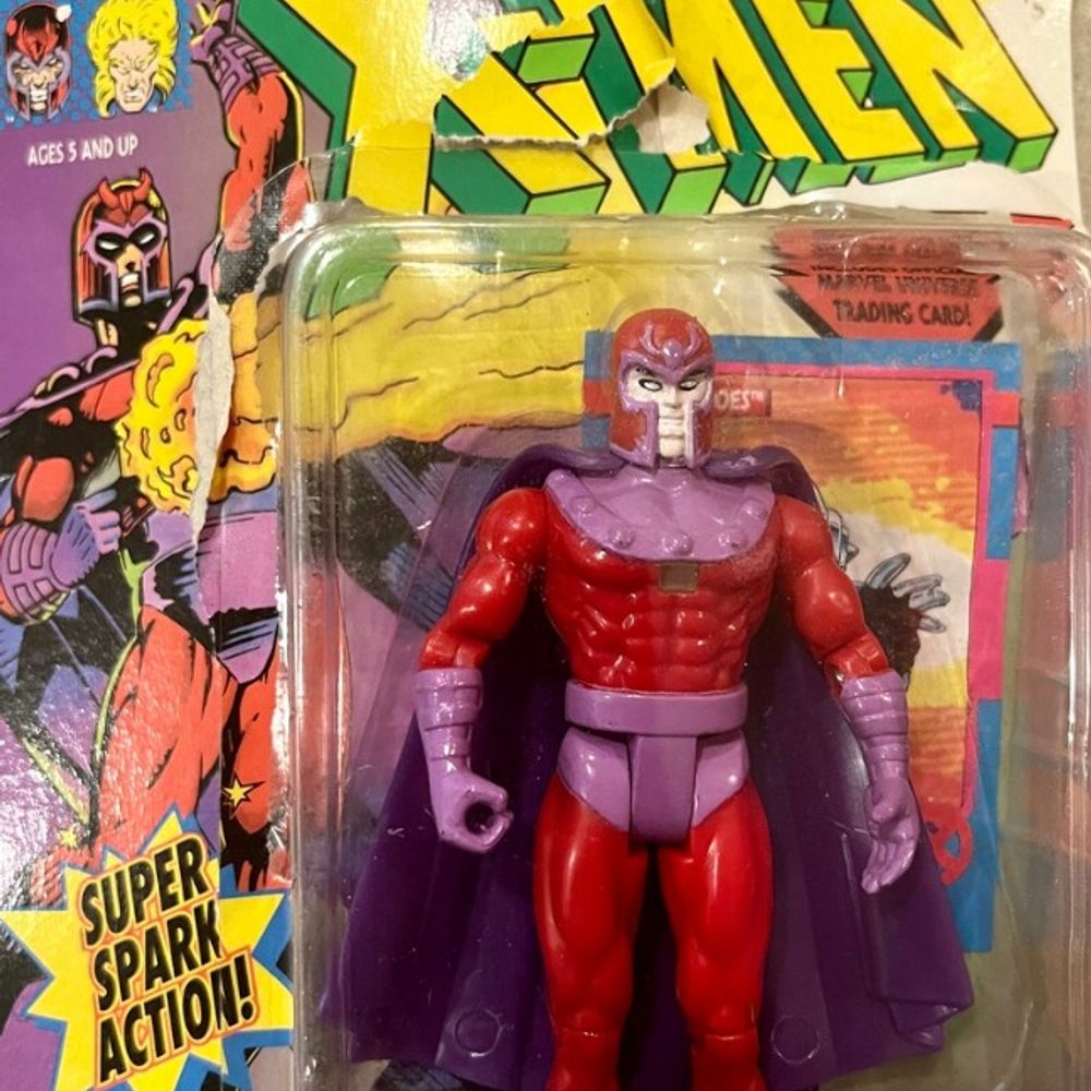 X-Men: Magneto | Super Spark Action | Toy Biz | 1992 | Marvel Comics | LOOSE / OPEN