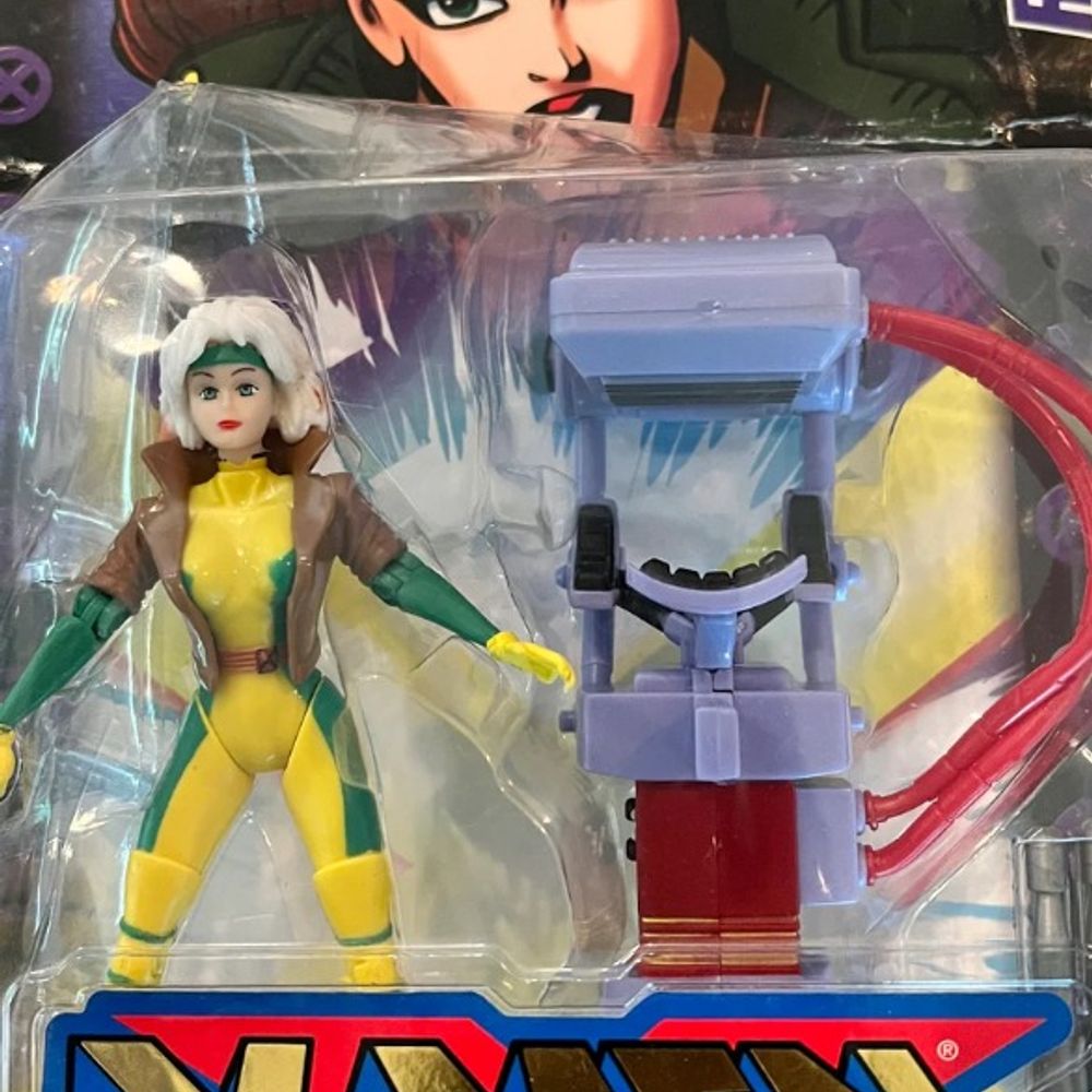 X-Men: Classics - Rogue Toy Biz 2000 - Heavy Warping (Unopened)