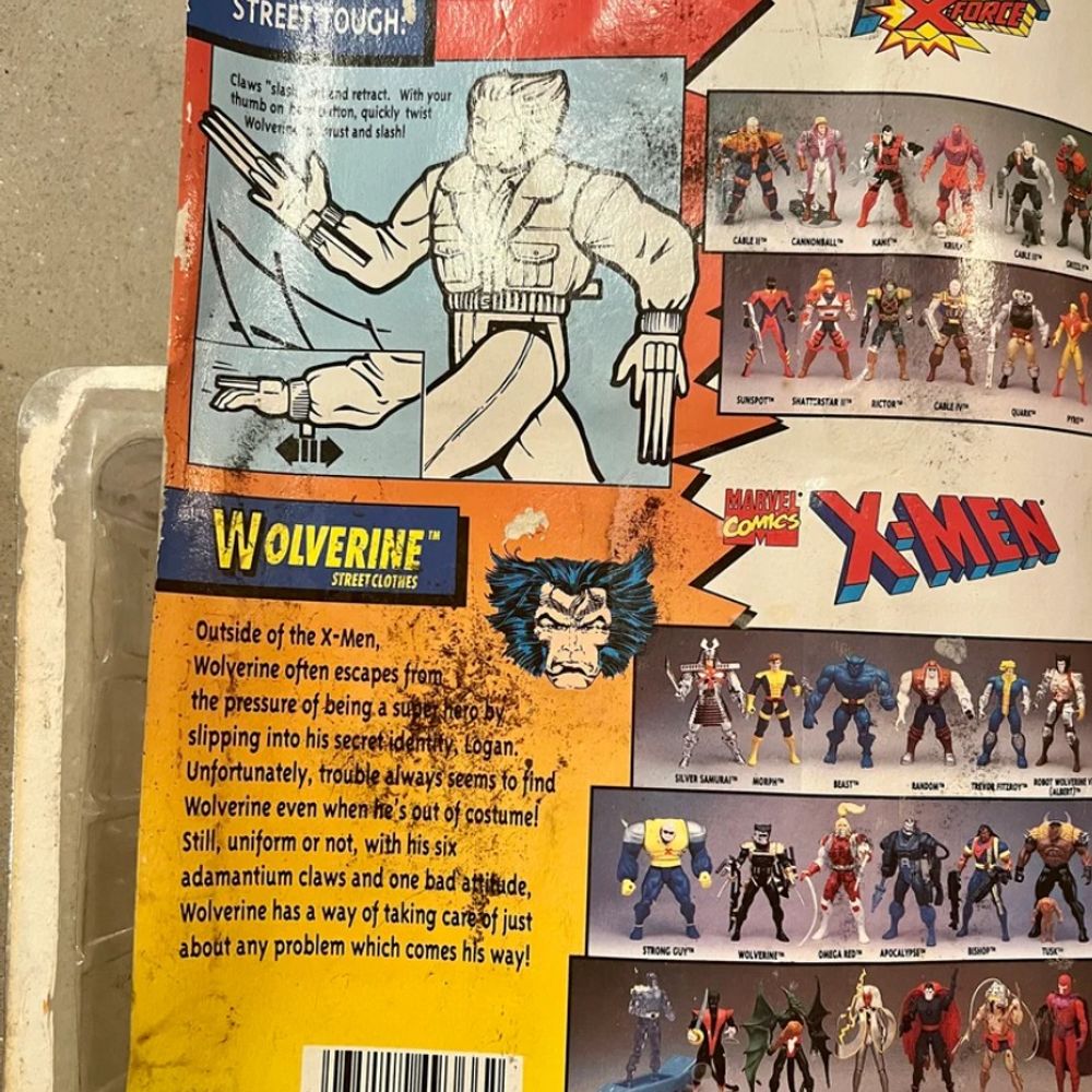 X-Men: Wolverine Street Clothes | 7th Edition | Toy Biz | Marvel Comics | 1994 | LOOSE