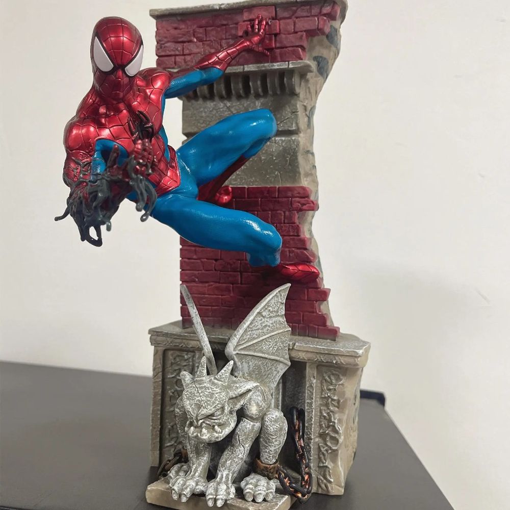 28cm Marvel Spider-Man Far From Home Figure: The Avengers Statue Action Figurine - Collectible Model Toy & Decor Gift