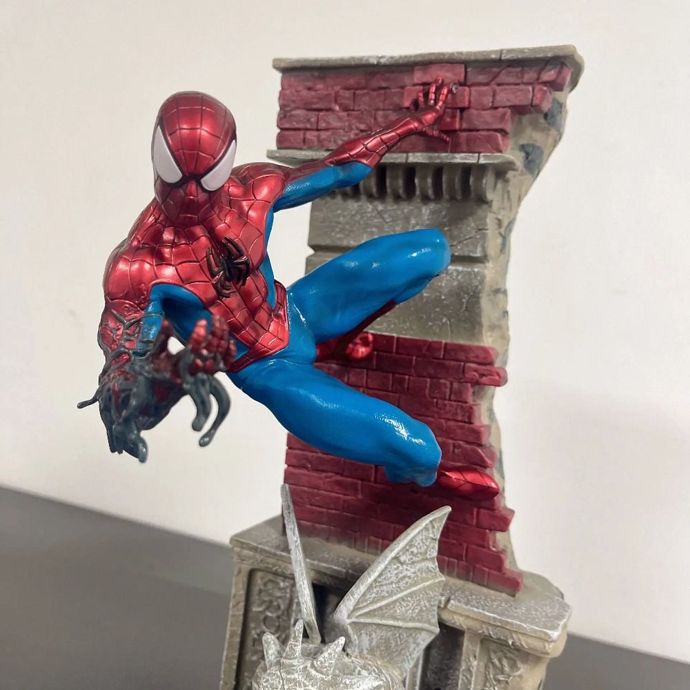 28cm Marvel Spider-Man Far From Home Figure: The Avengers Statue Action Figurine - Collectible Model Toy & Decor Gift