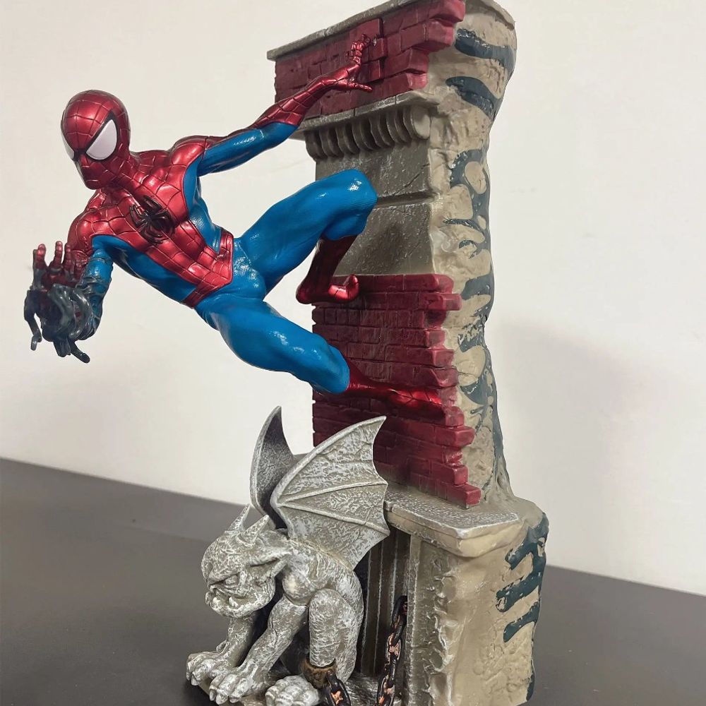 28cm Marvel Spider-Man Far From Home Figure: The Avengers Statue Action Figurine - Collectible Model Toy & Decor Gift