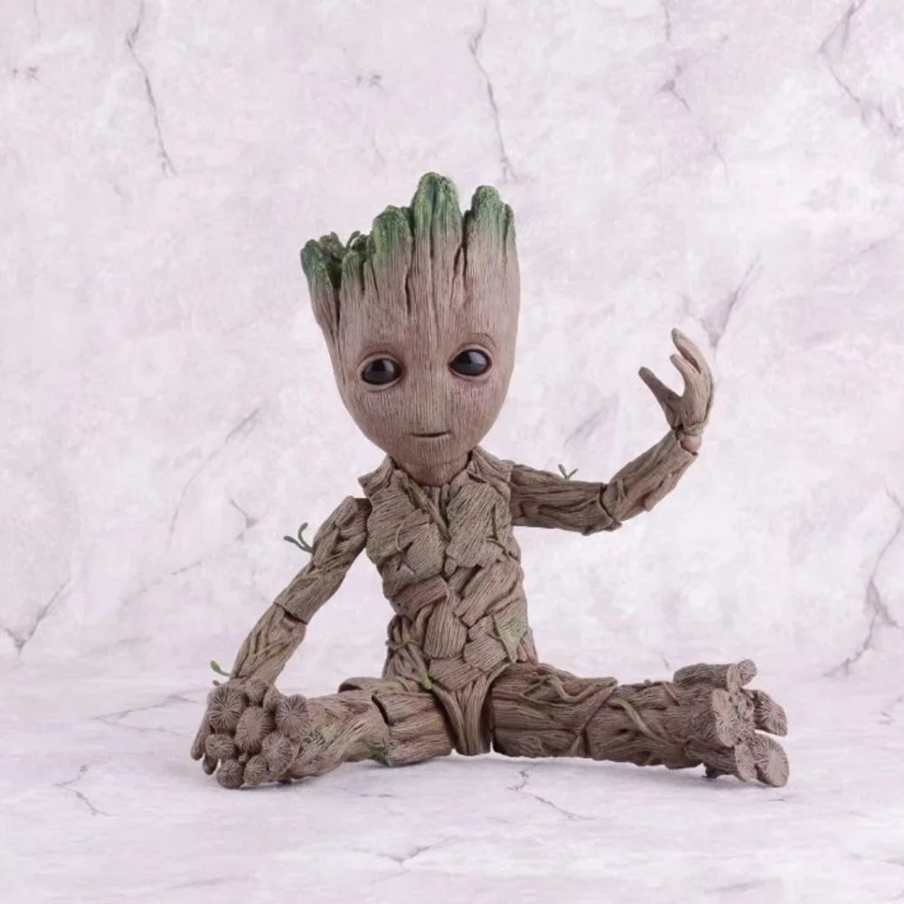 Avengers Groot Guardians Galaxy Anime Action Figure Collectible Model