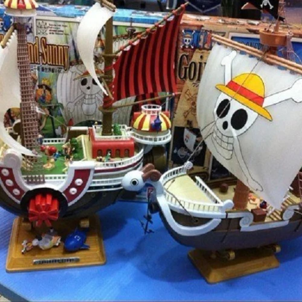 One Piece Anime Thousand Sunny Pirate Ship Figurine: Collectible Model Boat Toy Gift