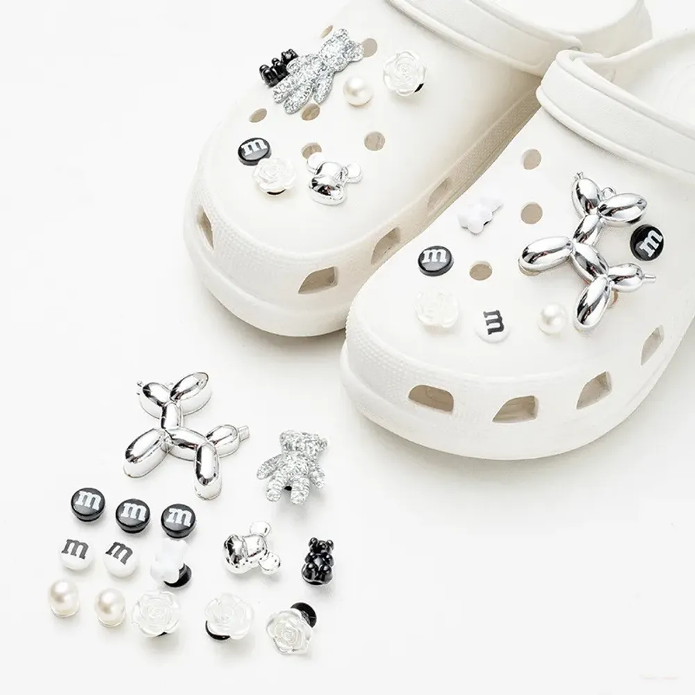 2024 12pcs Bubble Dog Designer Croc Shoe Charms 