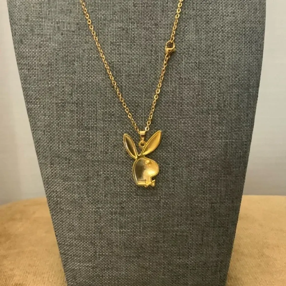 Vintage-Retro Style Silver Gold Playboy Bunny Rabbit Pendant Charm Necklace 